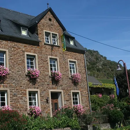 Winzerhof Gietzen Hatzenport