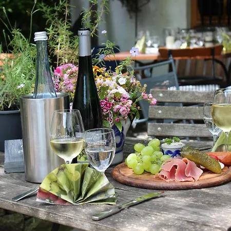 Winzerhof Gietzen Hotel *