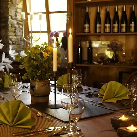 Winzerhof Gietzen Hotel *