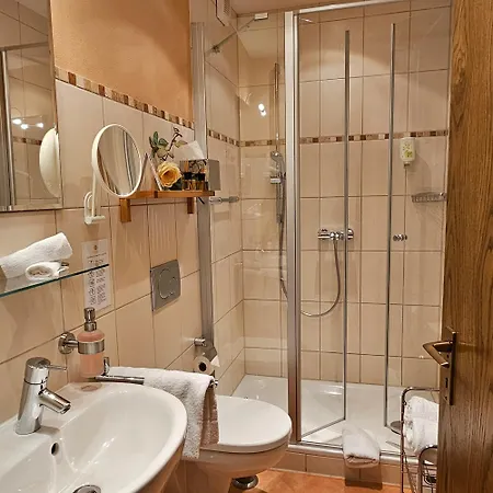 Winzerhof Gietzen 호텔