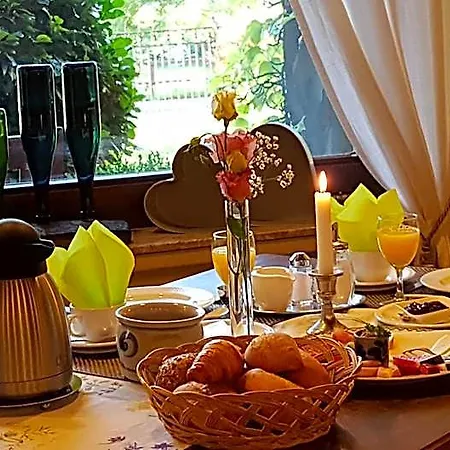 Hotel Winzerhof Gietzen Hatzenport